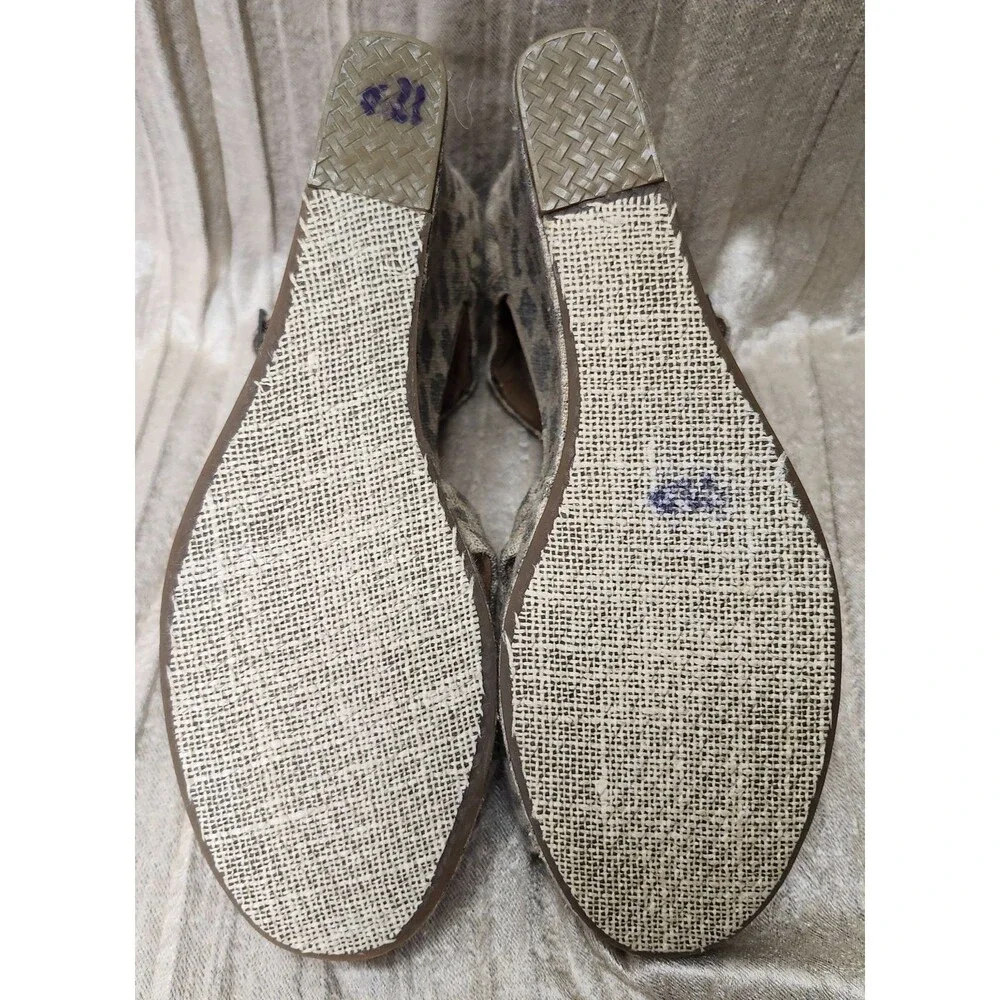 TOMS Leopard Cheetah Print Crisscross Ankle Strap Wedges Sandals 10